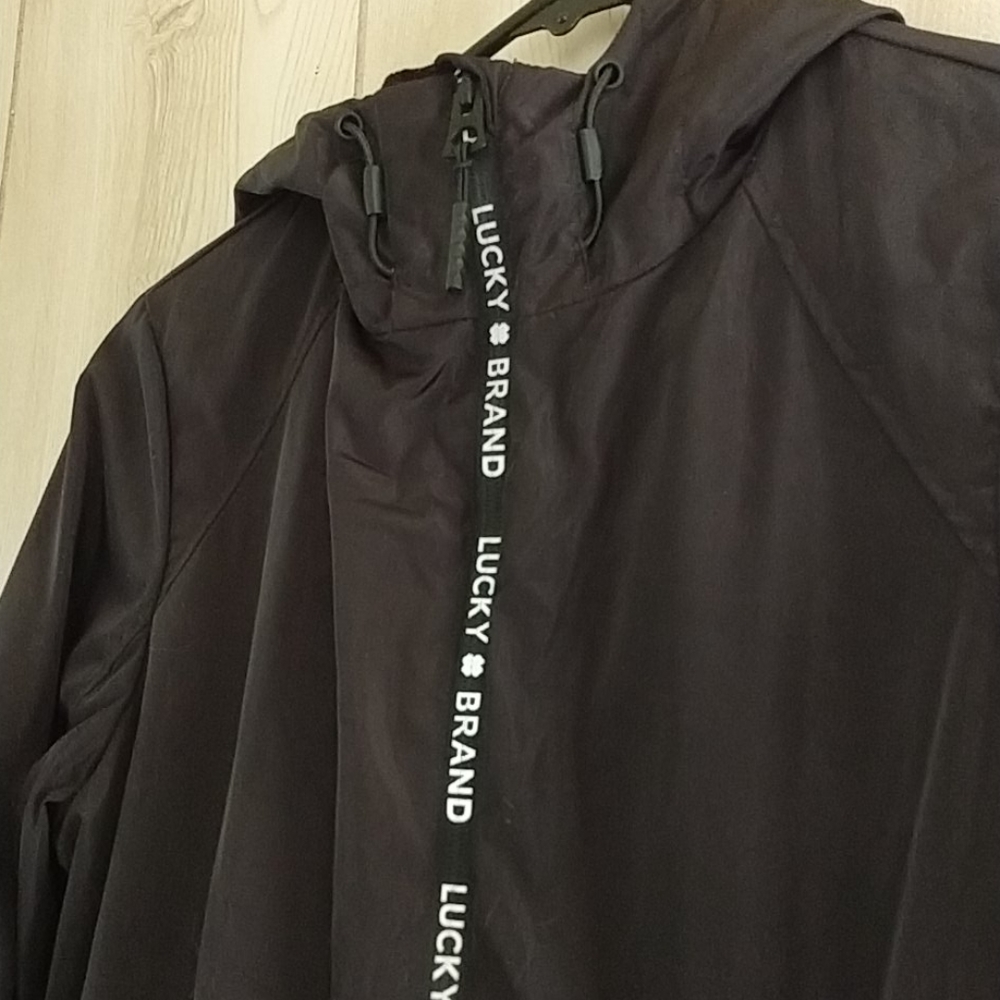 Lucky Brand long lined utility rain jacket, Small